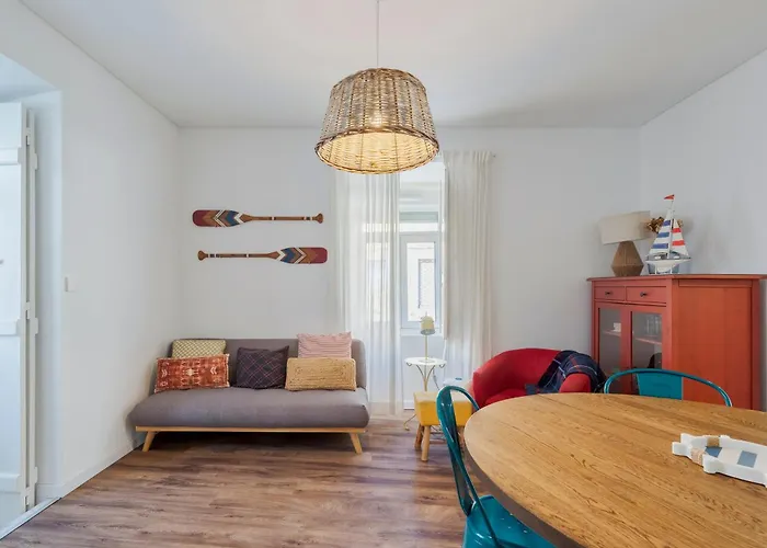Lägenhet Casa Lilas - By Y Concept Setúbal